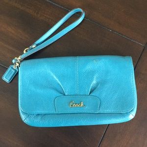 Coach clutch/wallet